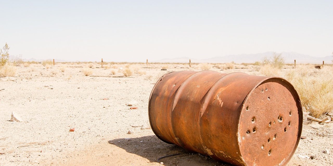 desert-oil-barrel-empty-rusty